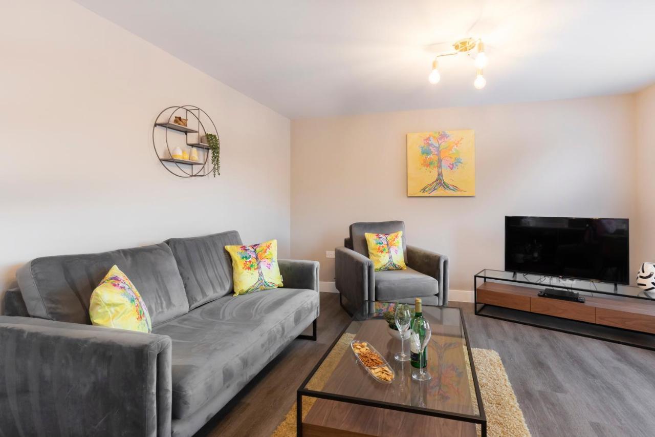 Elliot Oliver - Luxurious Two Bedroom Apartment With Parking Gloucester Eksteriør billede