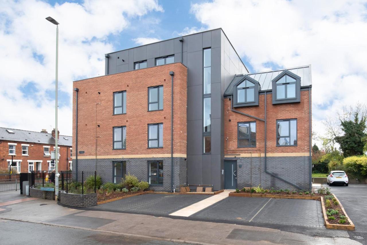 Elliot Oliver - Luxurious Two Bedroom Apartment With Parking Gloucester Eksteriør billede